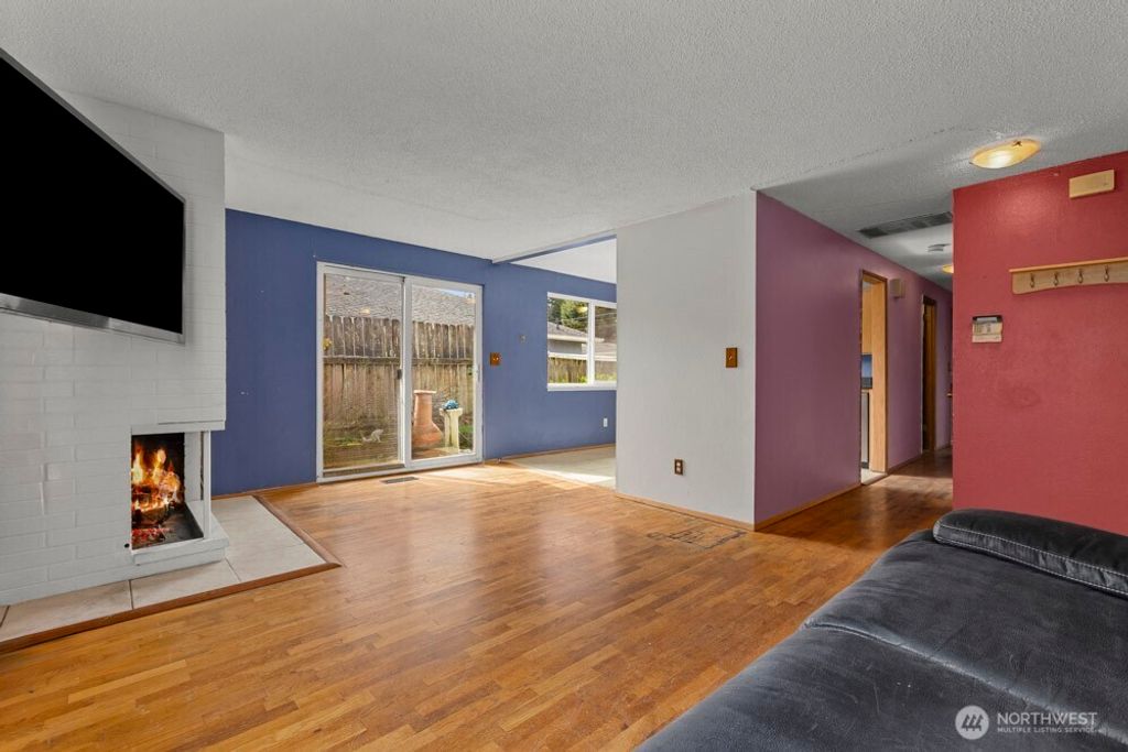 Photo of 1306 S Monroe Street, Tacoma, WA 98405 (MLS # 2496902)