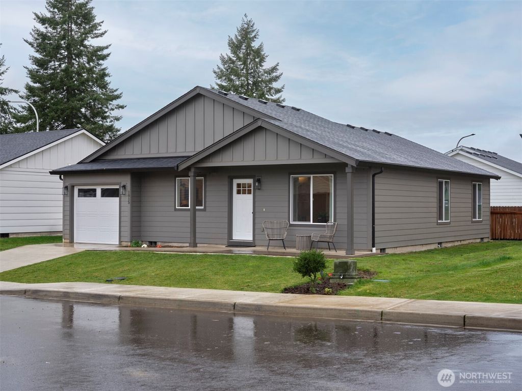 Photo of 1015 Peach Road, Winlock, WA 98596 (MLS # 2490252)