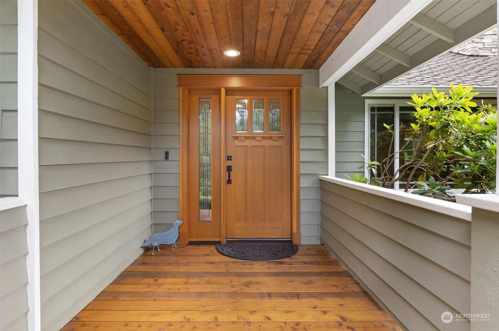 Photo of 16729 NE 138th Court, Woodinville, WA 98072 (MLS # 2074962)