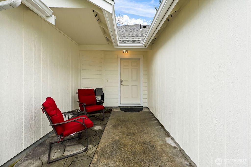 Photo of 5933 55th Way SE, Lacey, WA 98513 (MLS # 2495351)