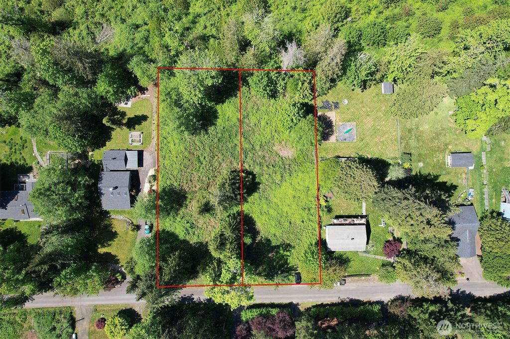 Photo of 21351 Howard Avenue NE, Kingston, WA 98346 (MLS # 2370440)