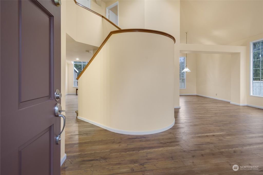 Photo of 5115 125th Place SW, Mukilteo, WA 98275 (MLS # 2025823)