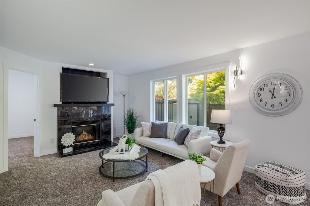 Photo of 15123 23rd Place W, Lynnwood, WA 98087 (MLS # 2364284)