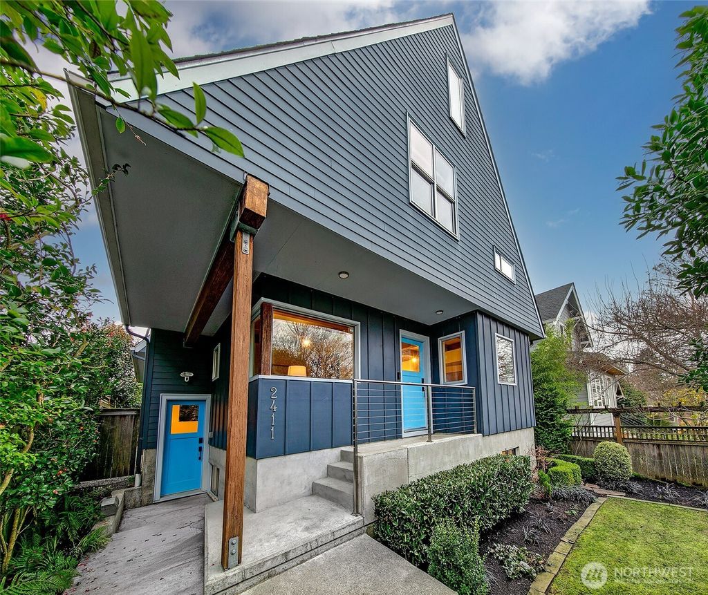 Photo of 2411 4th Avenue W, Seattle, WA 98119 (MLS # 2476759)