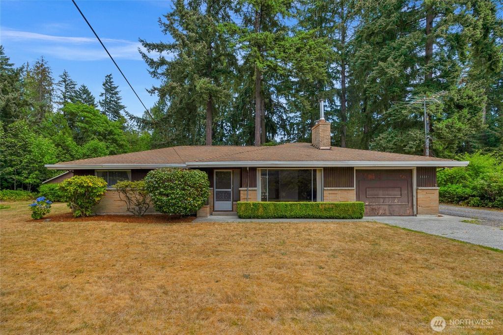 Photo of 22221 45th Avenue SE, Bothell, WA 98021 (MLS # 2452355)