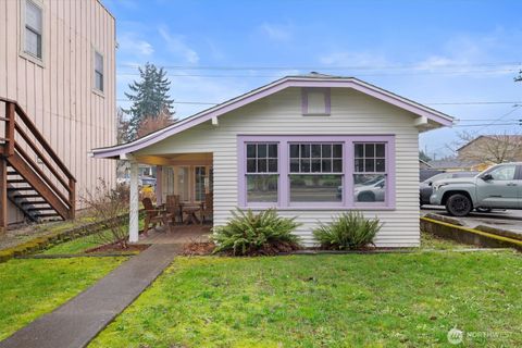 121 Van Scoyoc Avenue SW Orting WA 98360