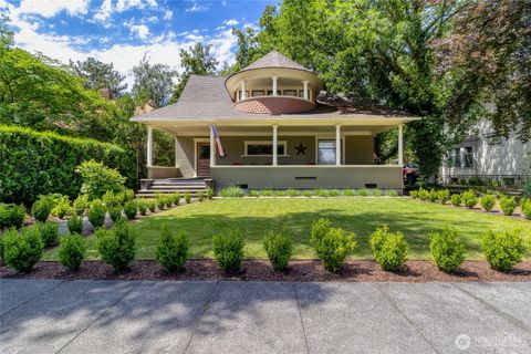 Photo of 366 S Palouse Street, Walla Walla, WA 99362 (MLS # 2386592)