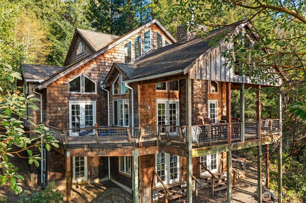 Photo of 500 E Nicole Lane, Shelton, WA 98584 (MLS # 2507708)