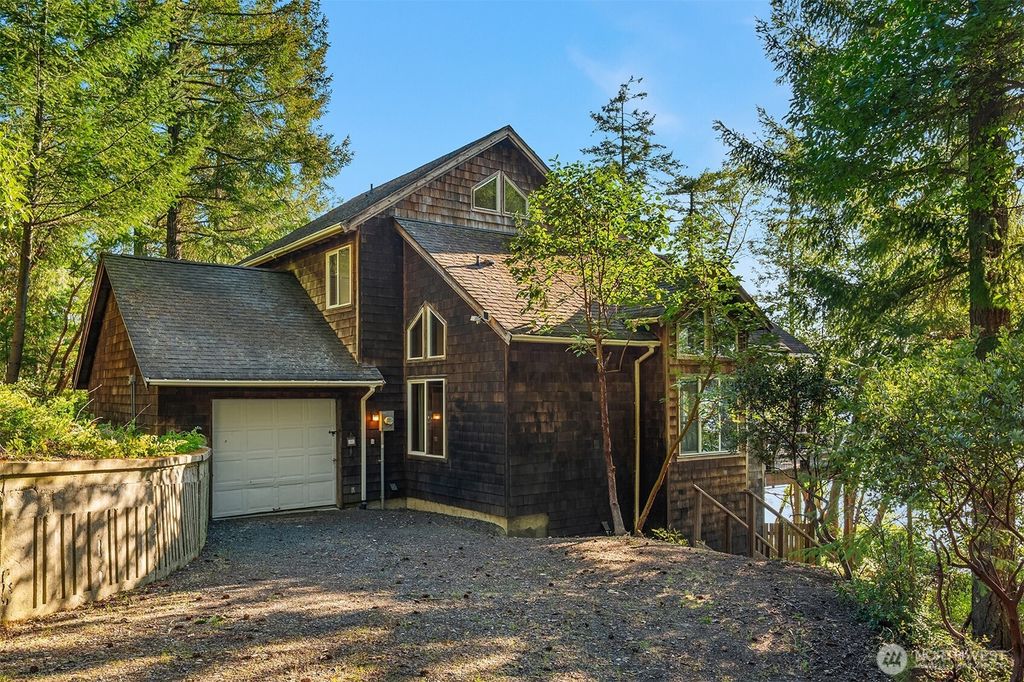 Photo of 500 E Nicole Lane, Shelton, WA 98584 (MLS # 2507708)
