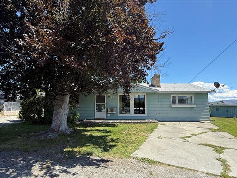 Photo of 620 Skyview Drive, Omak, WA 98841 (MLS # 2539613)