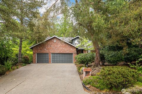 14210 207th Place NE Woodinville WA 98077