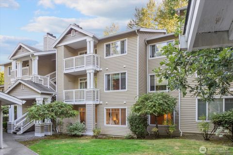 Photo of 15300 112th Avenue NE #A102, Bothell, WA 98011 (MLS # 2427275)