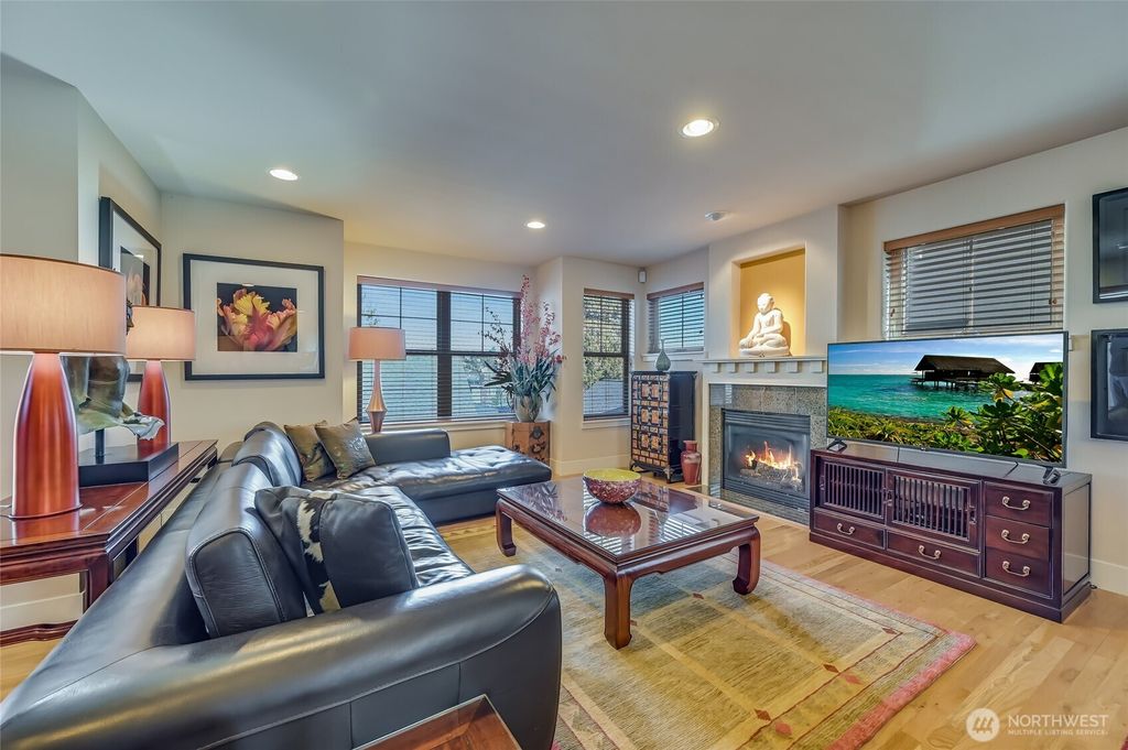 Photo of 41 W Etruria Street #A, Seattle, WA 98119 (MLS # 2329095)