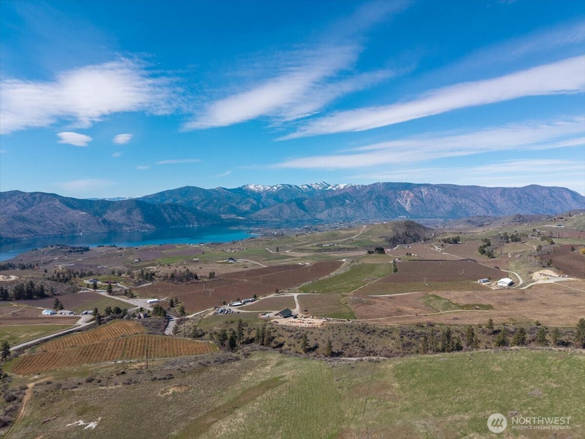 562 Chelan Ranch Road