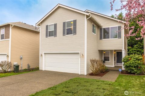 Photo of 12821 SE 225th Court, Kent, WA 98038 (MLS # 2494295)
