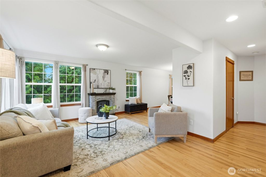 Photo of 8017 64th Street SE, Snohomish, WA 98290 (MLS # 2459897)