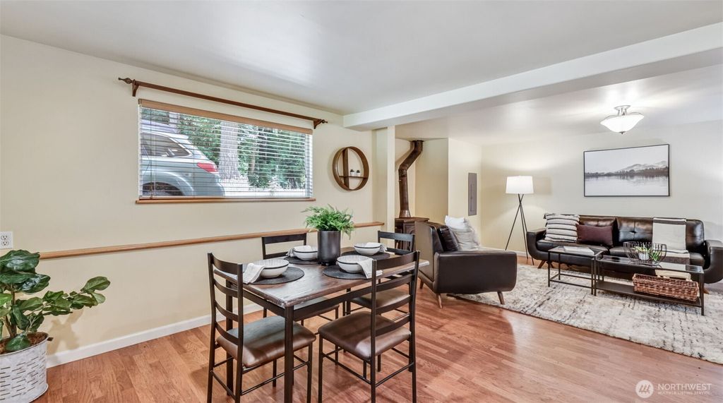 Photo of 17643 196th Avenue SE, Renton, WA 98058 (MLS # 2385530)
