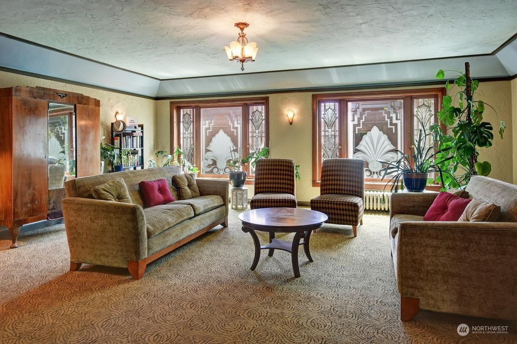 Photo of 519 W Roy Street #109, Seattle, WA 98119 (MLS # 2076695)