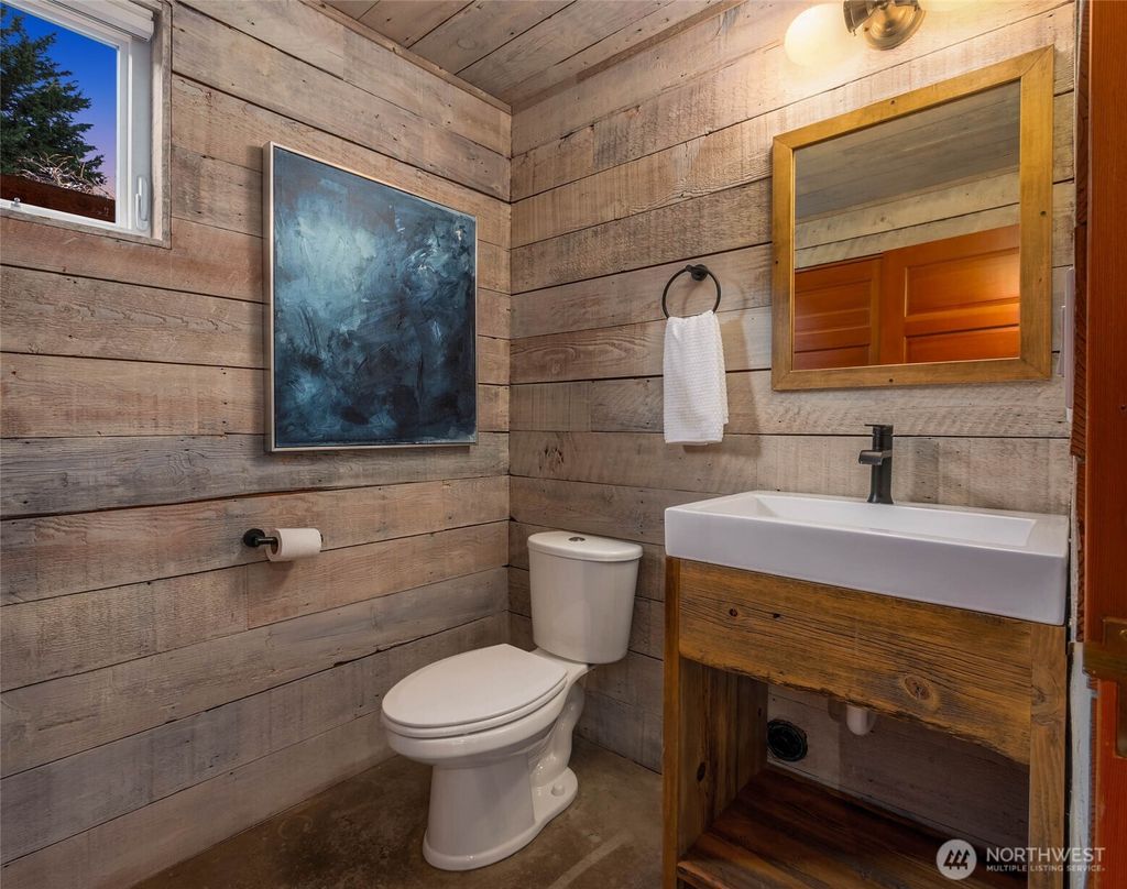 listing image 9368247221856368656