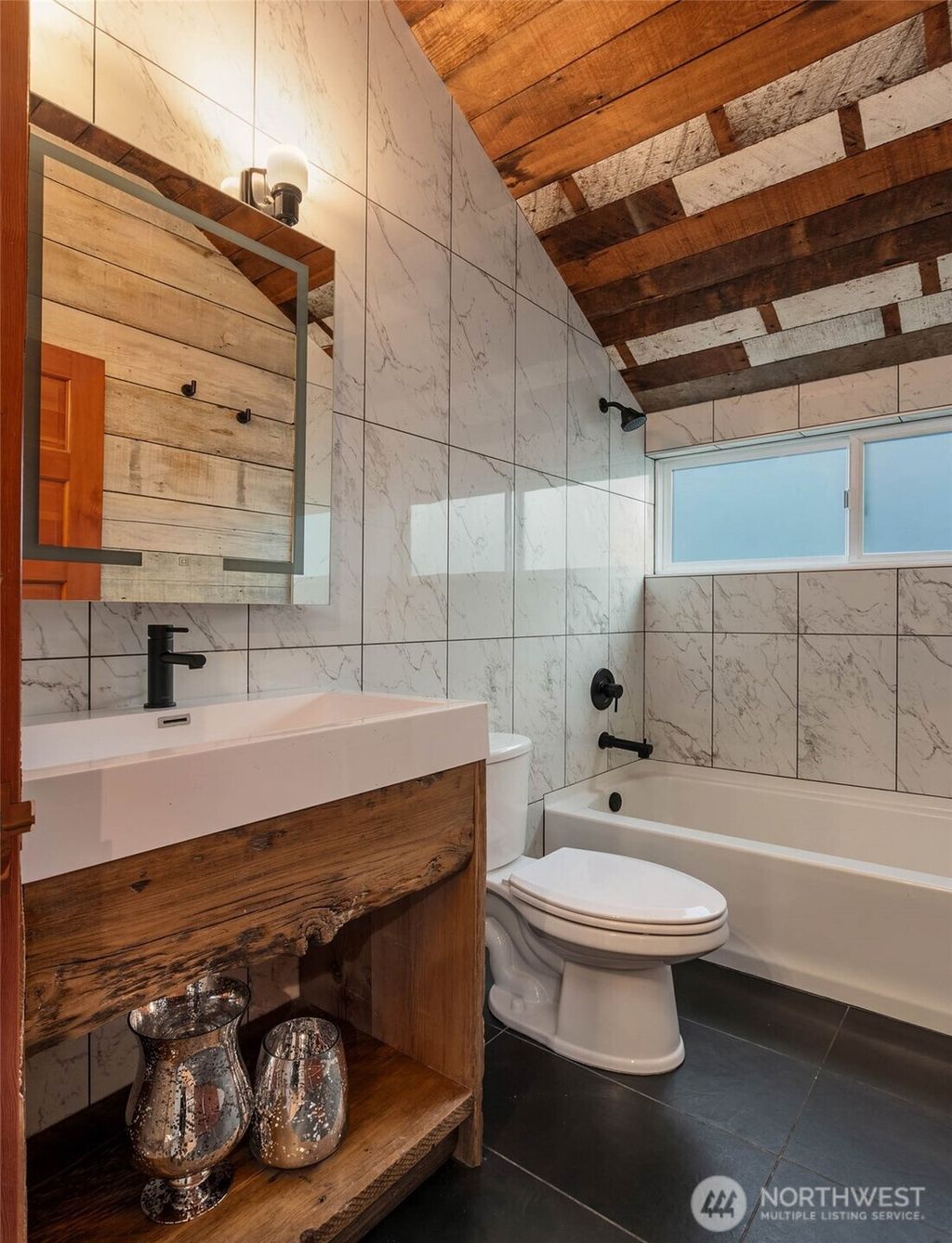 listing image 9360591946302494826