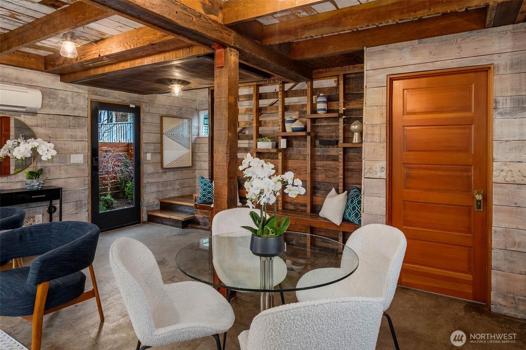 listing image 9365015964632104826