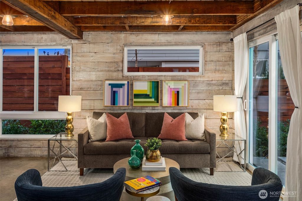 listing image 9363601815439586188