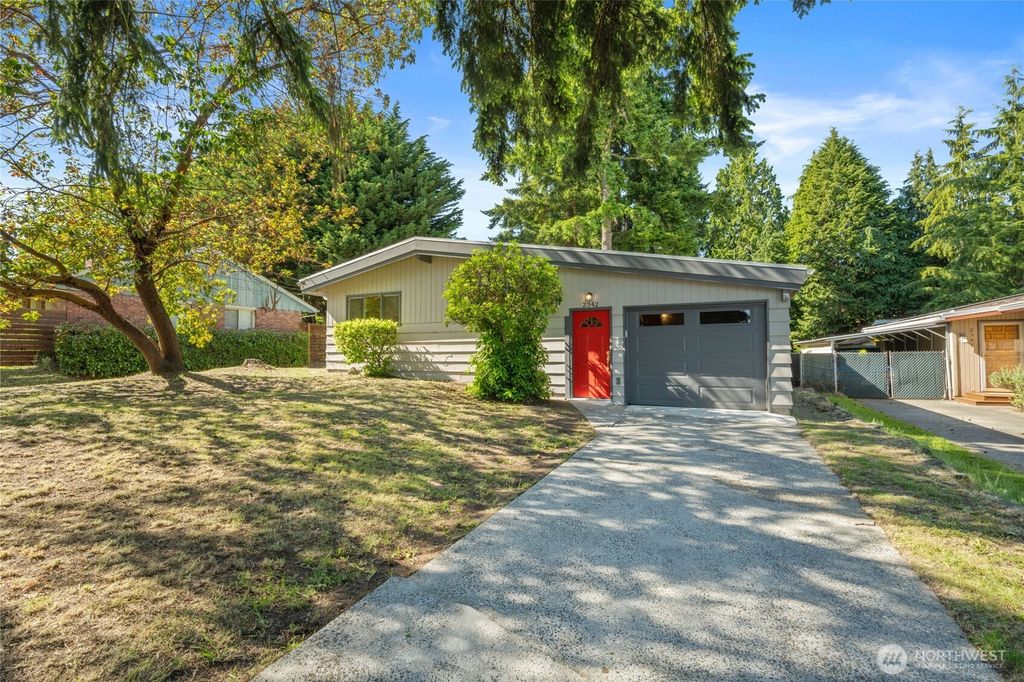Photo of 2342 N 120th Street, Seattle, WA 98133 (MLS # 2381907)