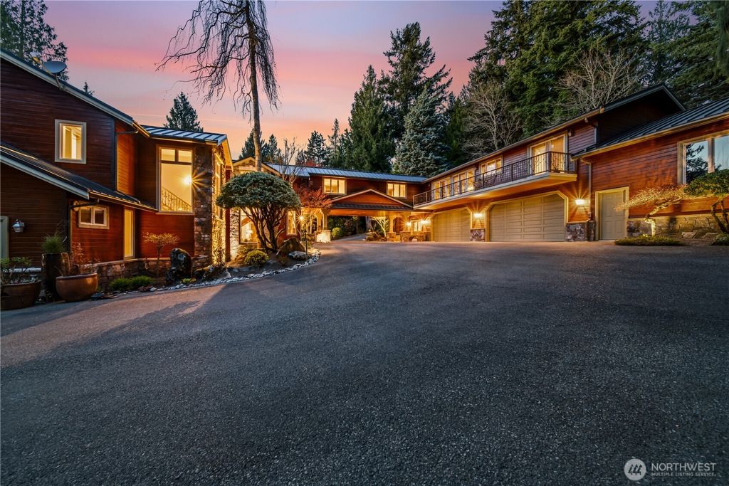 Photo of 21102 Snag Island Drive E, Lake Tapps, WA 98391 (MLS # 2506511)