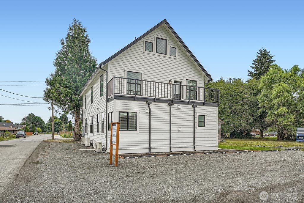 Photo of 31628 W Commercial Street #202, Carnation, WA 98014 (MLS # 2568347)