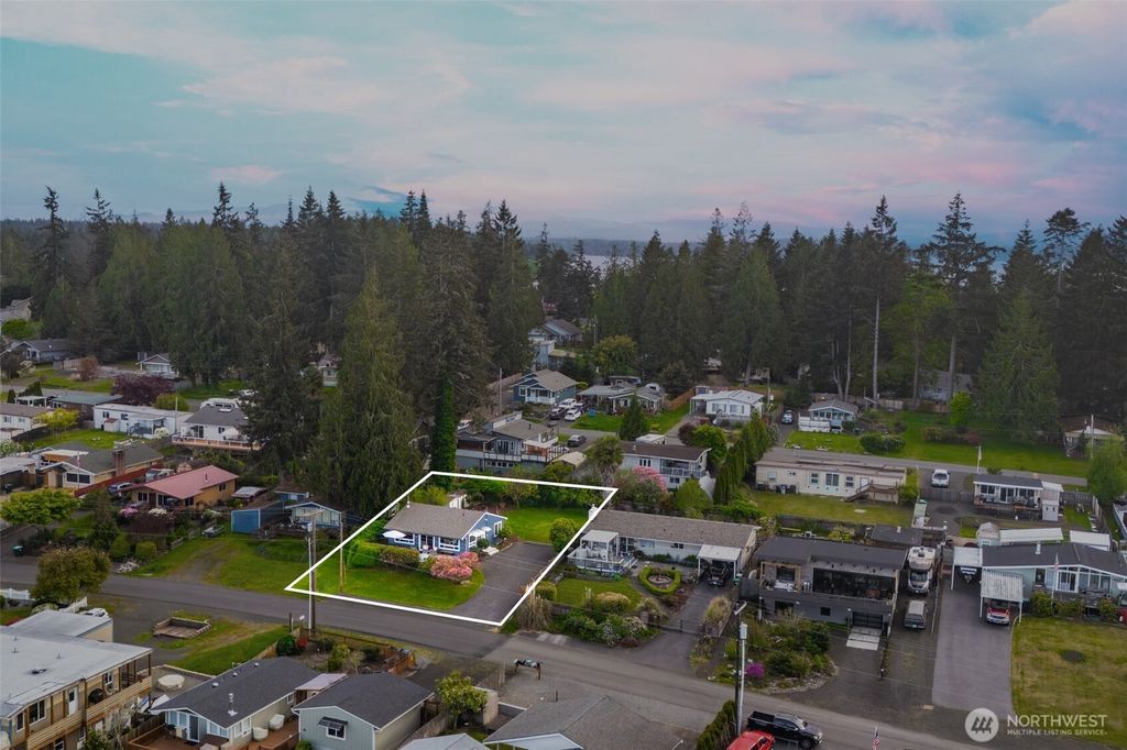 Photo of 10035 Windward Drive NW, Olympia, WA 98502 (MLS # 2515231)