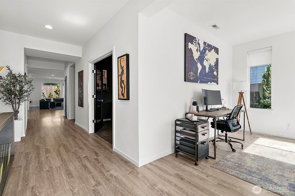 Photo of 3410 SE 18th Street, Renton, WA 98058 (MLS # 2432960)