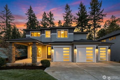 12055 SE May Creek Park Drive Newcastle WA 98056