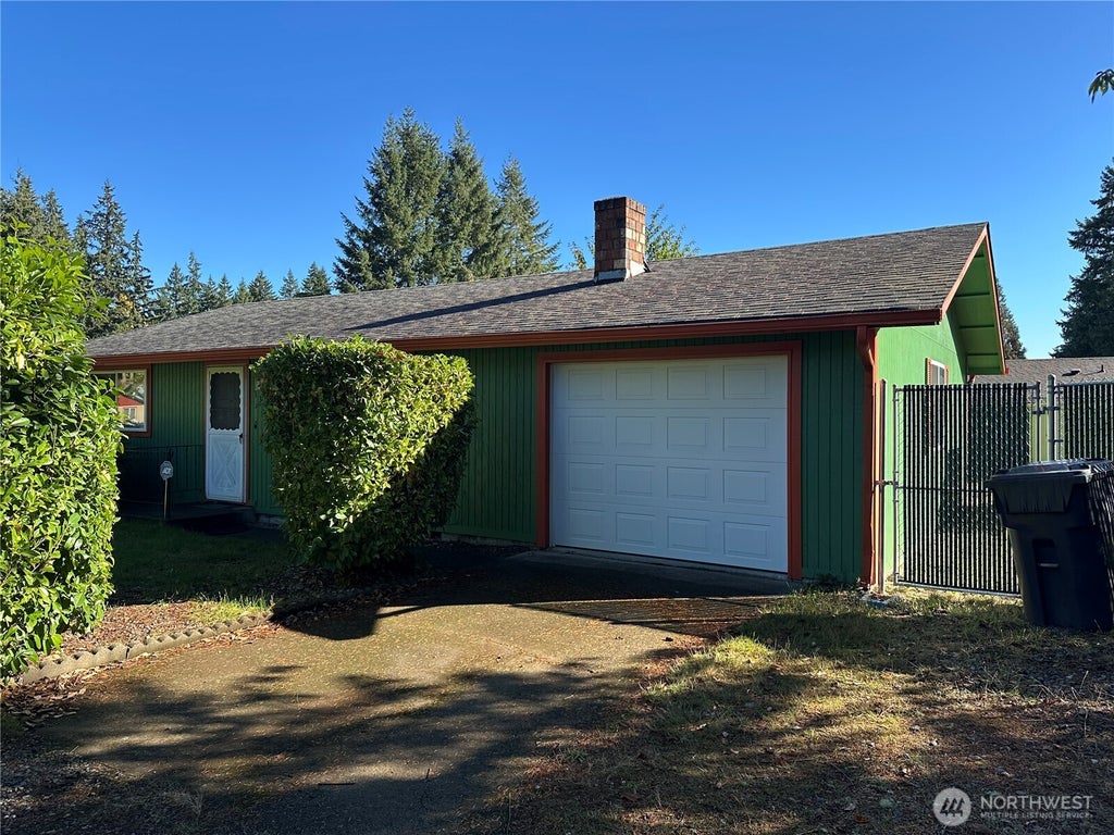 Photo of 1314 S 10th Street, Shelton, WA 98584 (MLS # 2586798)