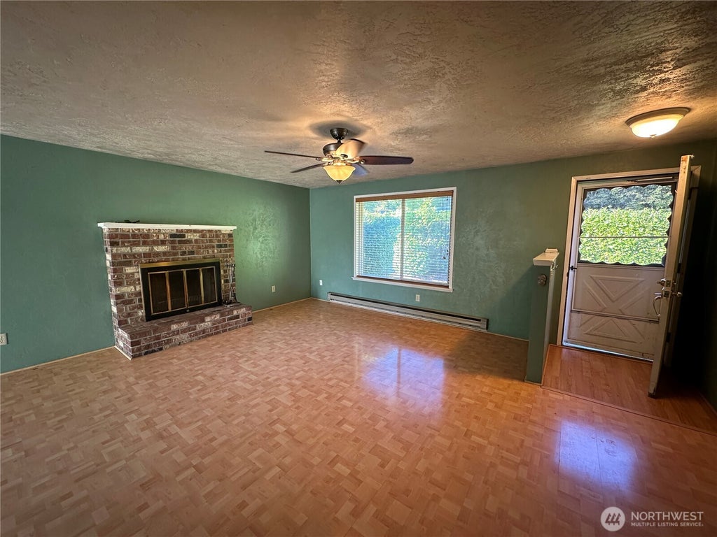 Photo of 1314 S 10th Street, Shelton, WA 98584 (MLS # 2586798)