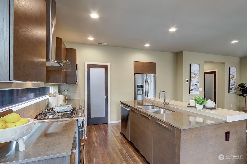 Photo of 12526 26th Avenue SE, Everett, WA 98208 (MLS # 2033447)