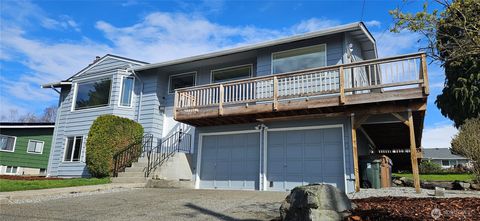 Photo of 1135 N Heatherwood W, Tacoma, WA 98406 (MLS # 2493071)