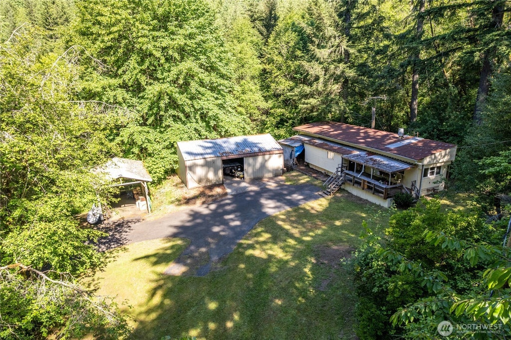 Photo of 198 Burnett RD, Winlock, WA 98596 (MLS # 2526903)