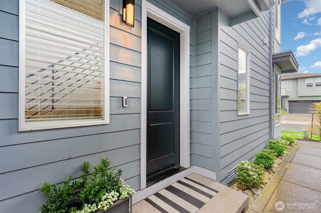 Photo of 23527 SE 271st Place, Maple Valley, WA 98038 (MLS # 2374698)