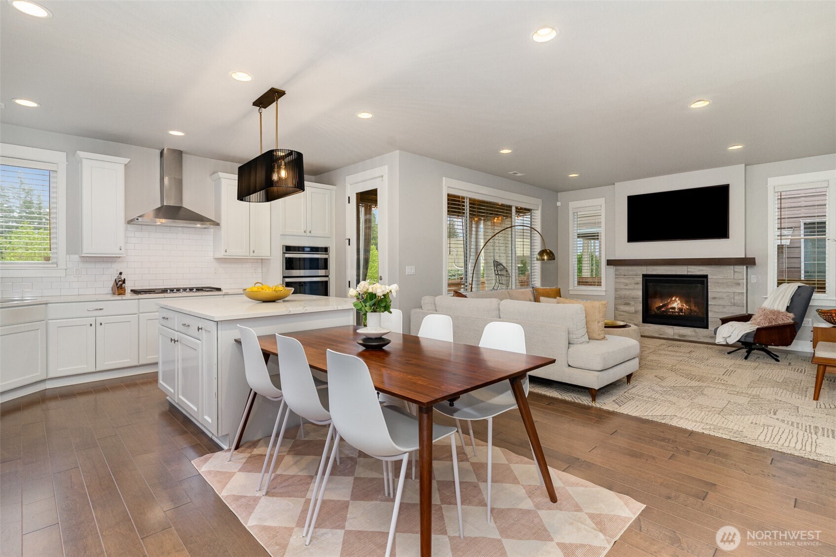 23527 SE 271st Place