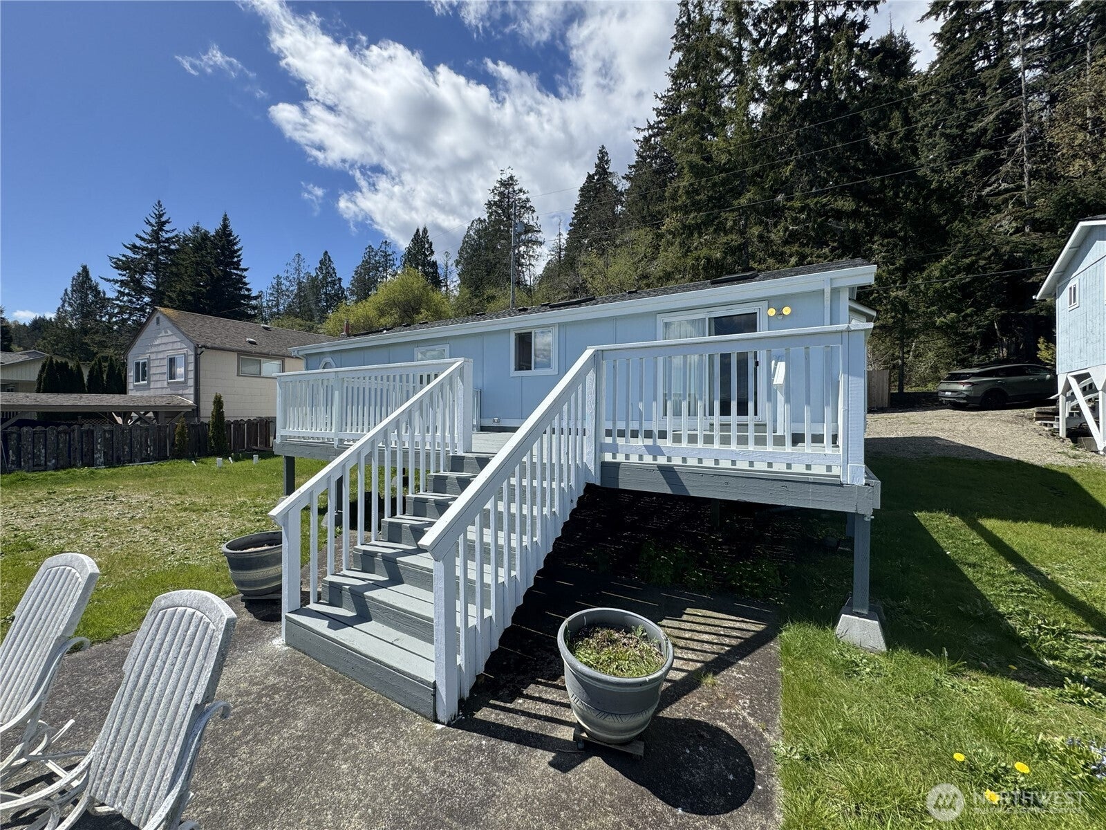 22600 N US HWY 101