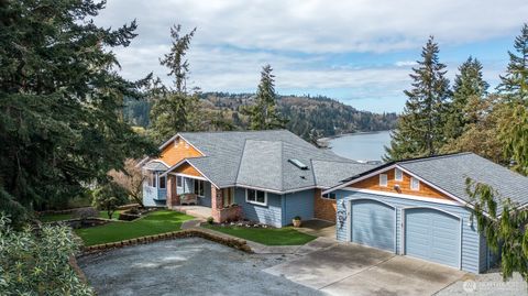 Photo of 1107 Puesta Del Sol Ave, Camano Island, WA 98282 (MLS # 2502420)
