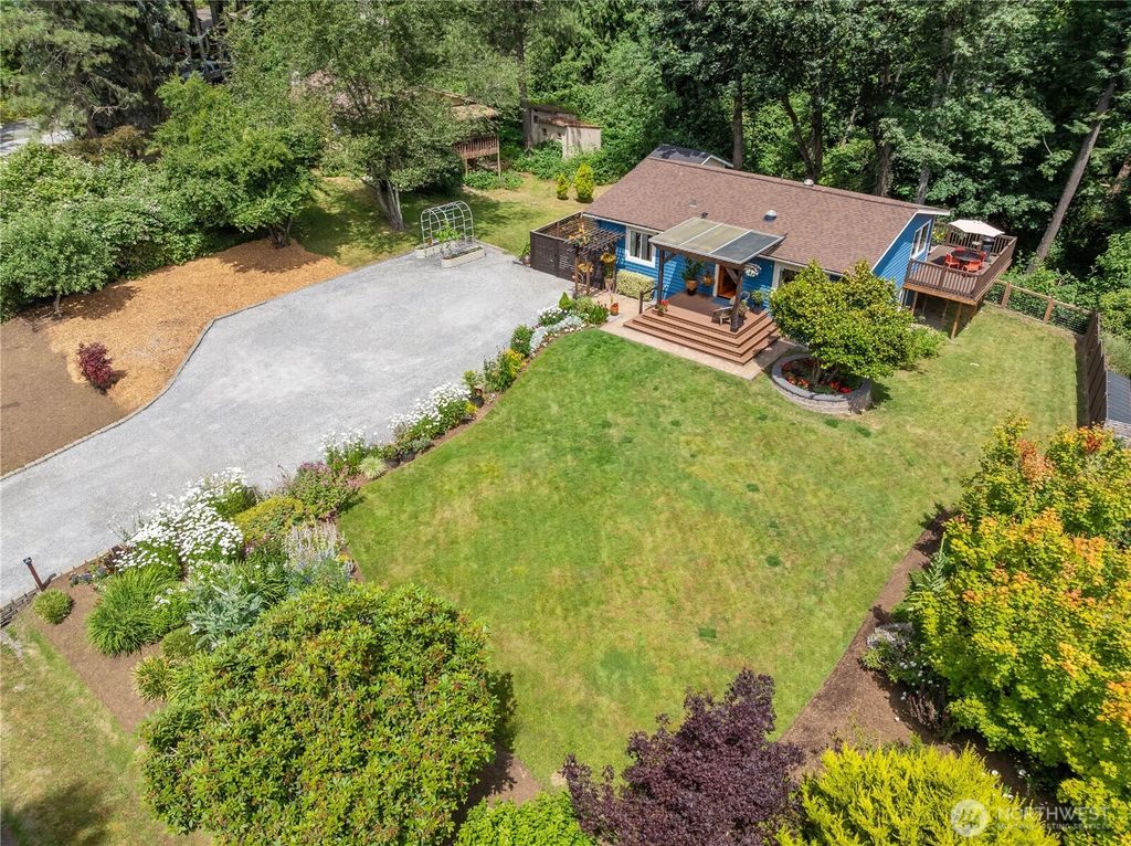 Photo of 2315 N Castle Way, Brier, WA 98036 (MLS # 2407304)