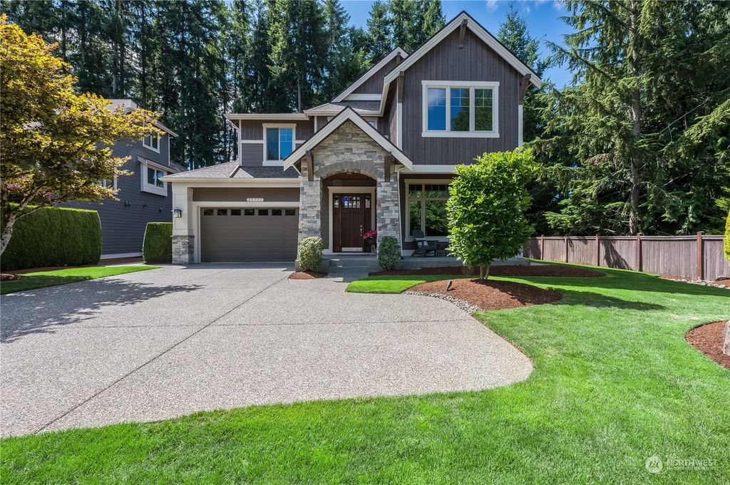 Photo of 25711 SE 30th Street, Sammamish, WA 98075 (MLS # 2154118)