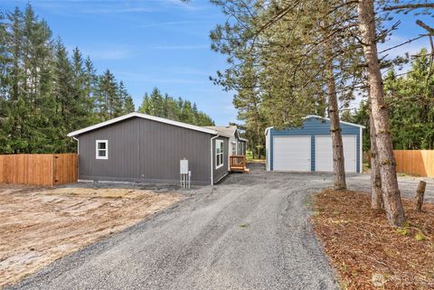 Photo of 1110 Koontz Road, Chehalis, WA 98532 (MLS # 2506200)