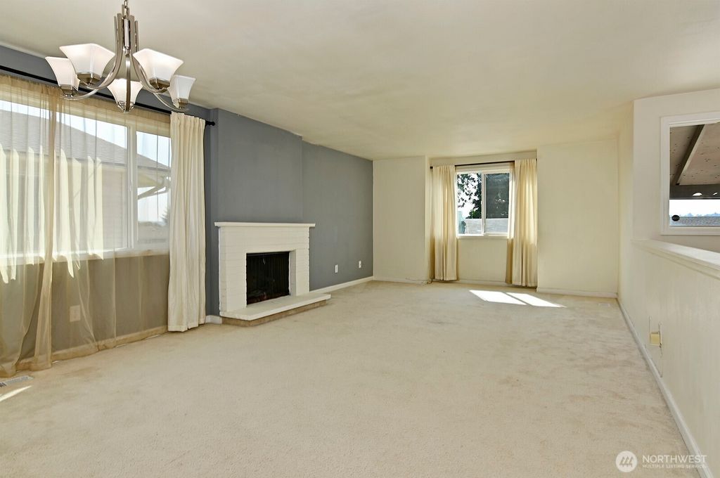 Photo of 6818 Vista Avenue S, Seattle, WA 98108 (MLS # 2432730)