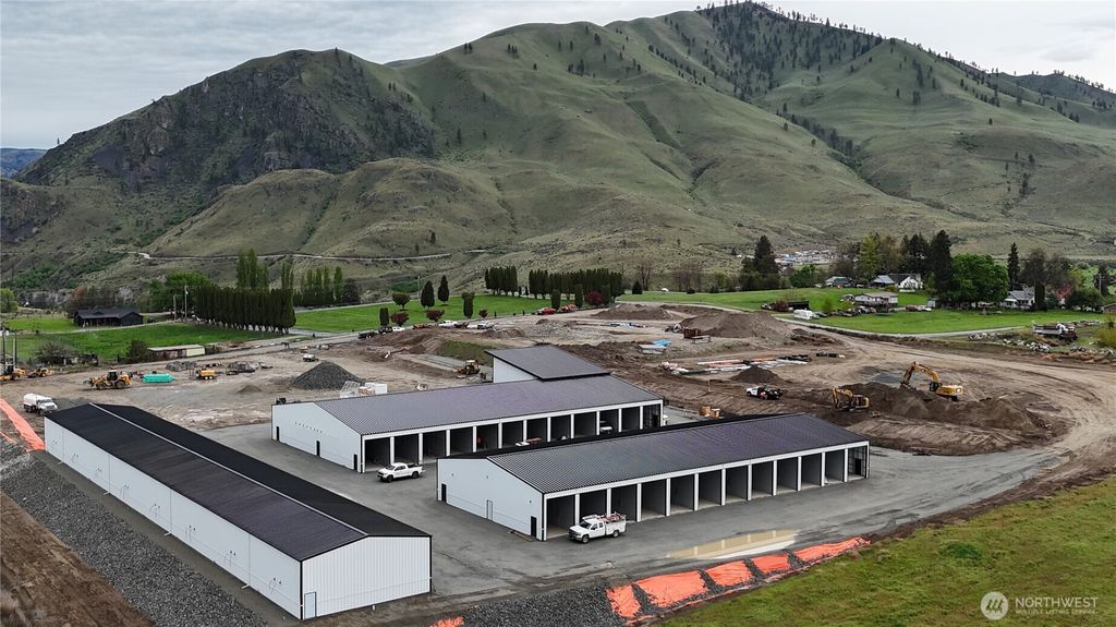 Photo of 73 E Shop Avenue #B5, Chelan, WA 98816 (MLS # 2512738)