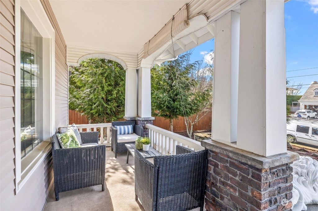 Photo of 8344 32nd Avenue NW, Seattle, WA 98117 (MLS # 2039491)