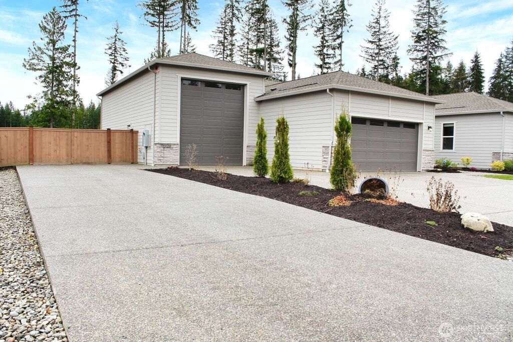 Photo of 12716 144th Avenue NE, Lake Stevens, WA 98258 (MLS # 2344868)