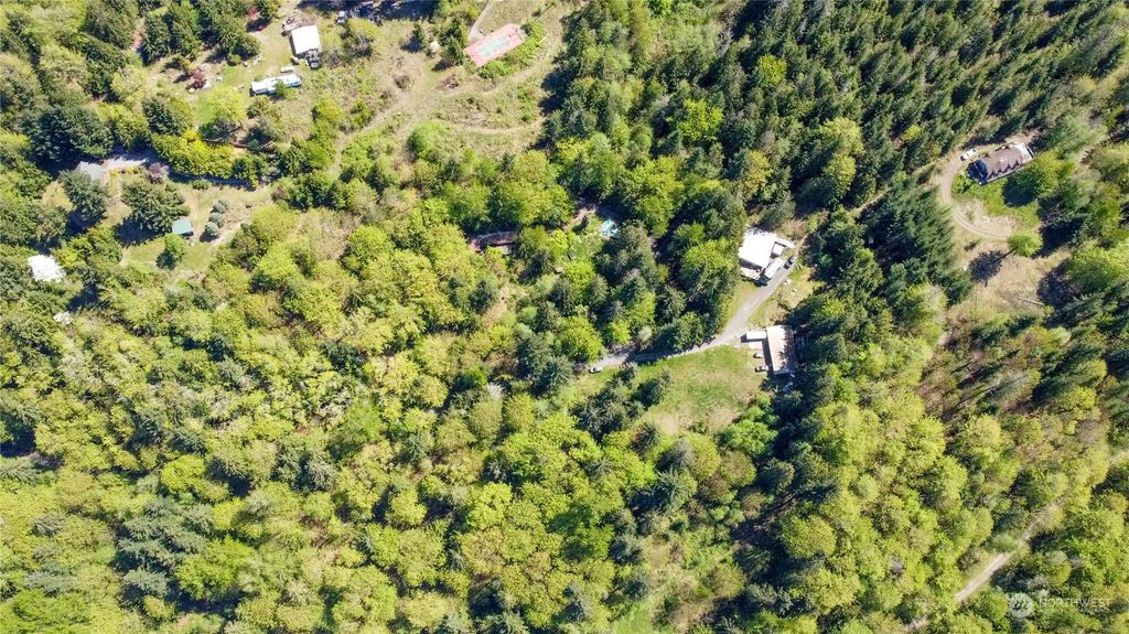 Photo of 35027 NE 154th Street, Duvall, WA 98019 (MLS # 2299529)
