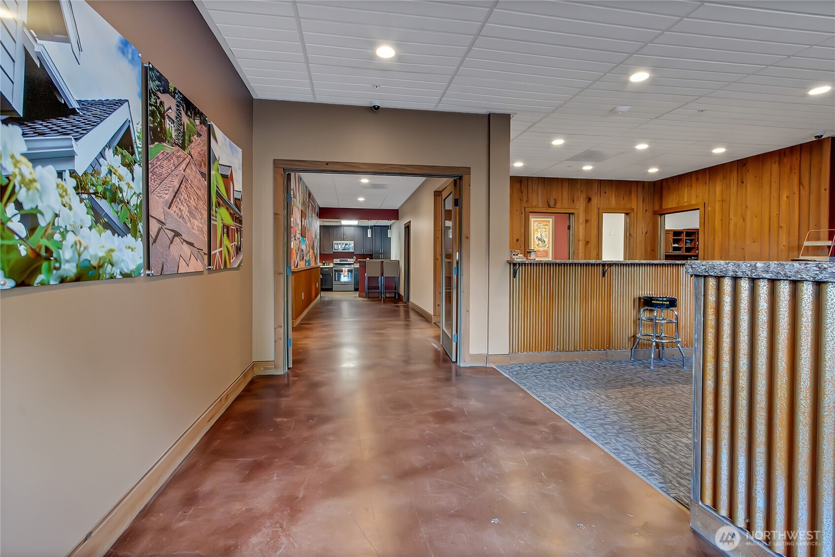 120 Corrin Avenue NW